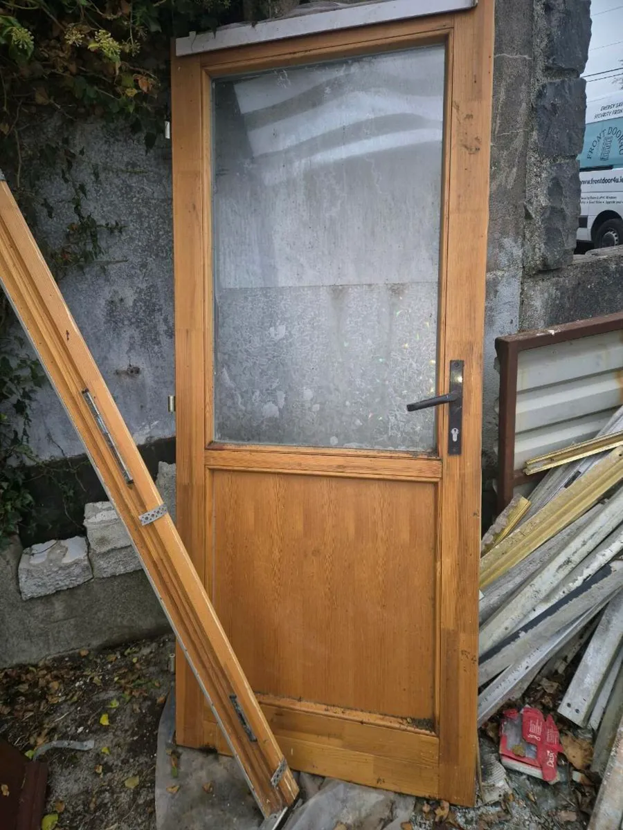Second hand front door - Image 1