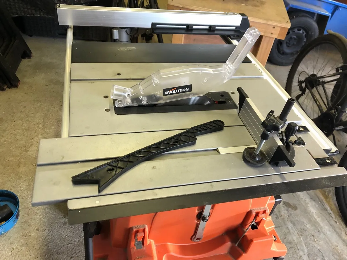 Evolution 10’’ Portable Table Saw - Image 3