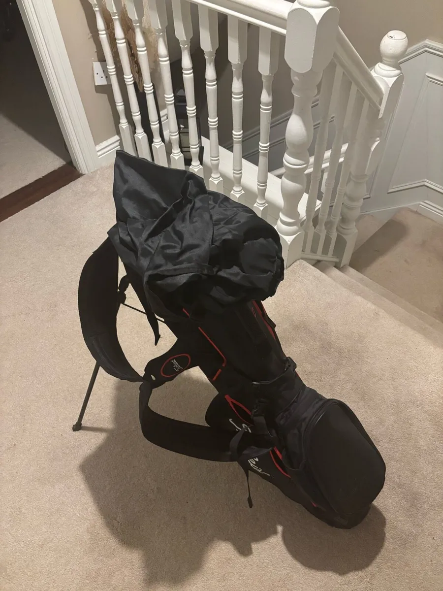 Titliest carry bag - Image 1