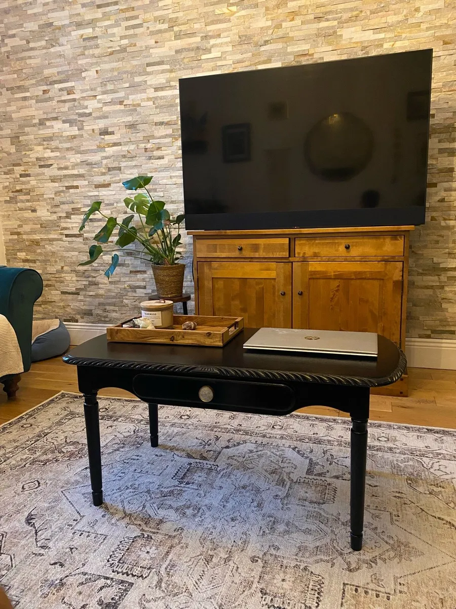 Coffee table - Image 1