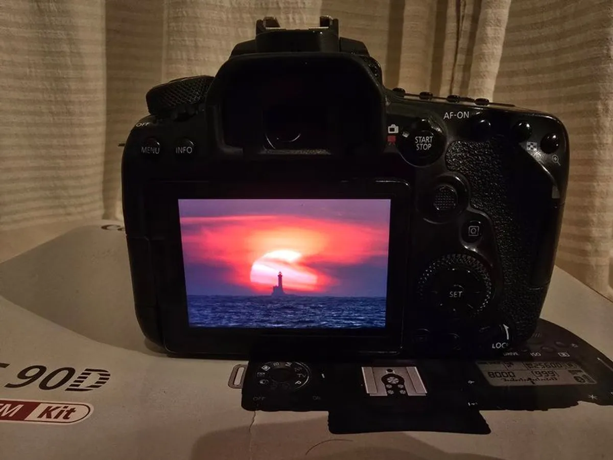 Canon 90d - Image 4