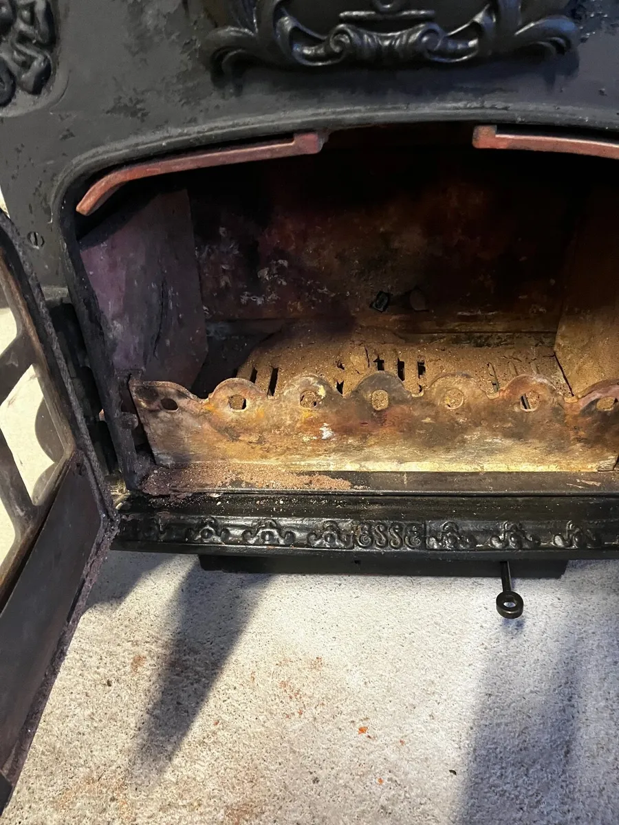 Stove - Image 4