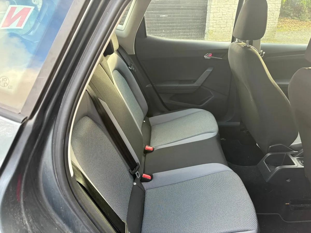 SEAT Arona 2018 - Image 3