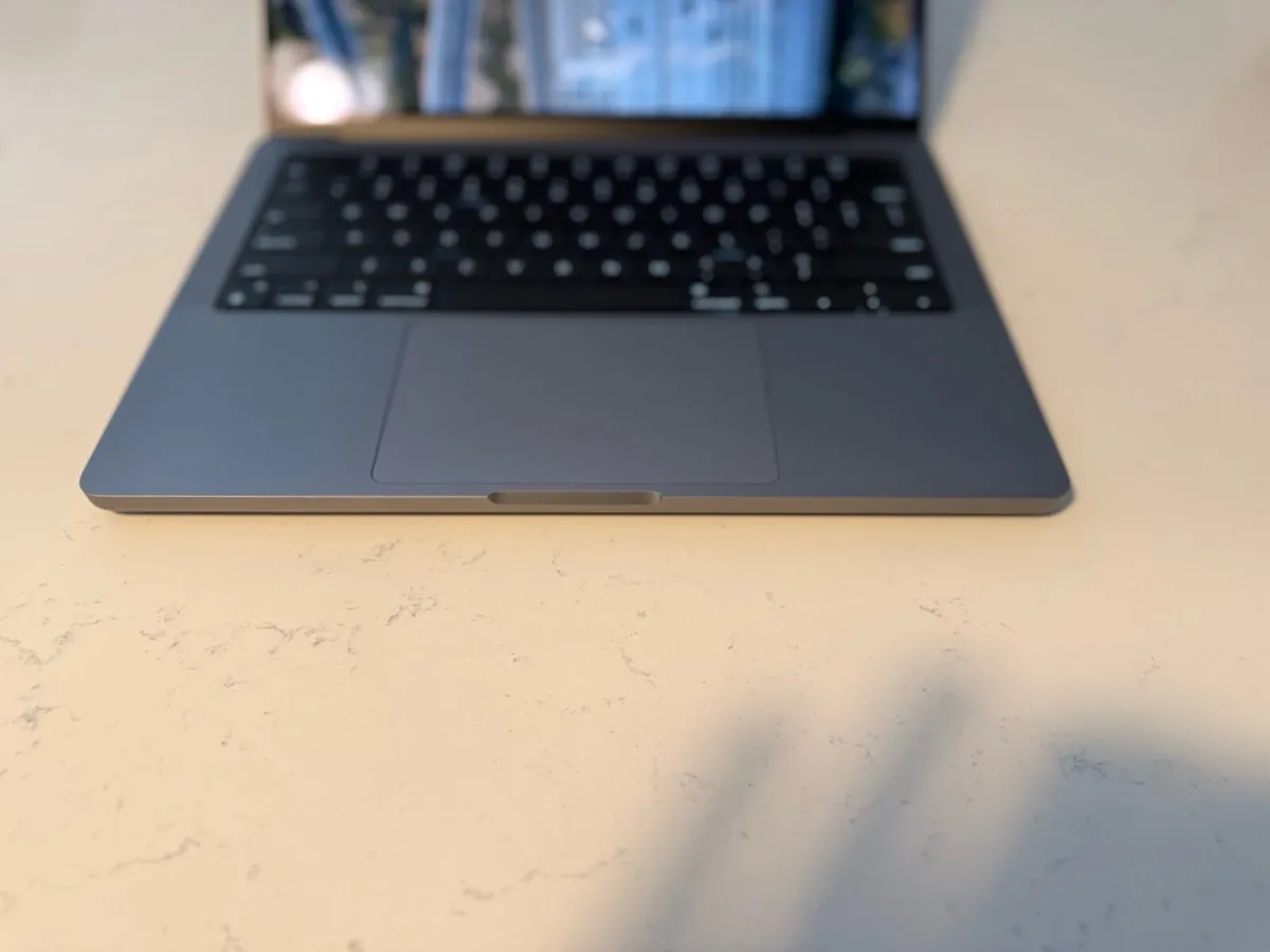 Apple MacBook Pro M1 14” 32GB - Image 3