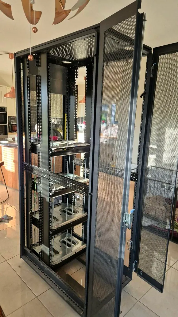 Server Cabinet Dell - Image 4