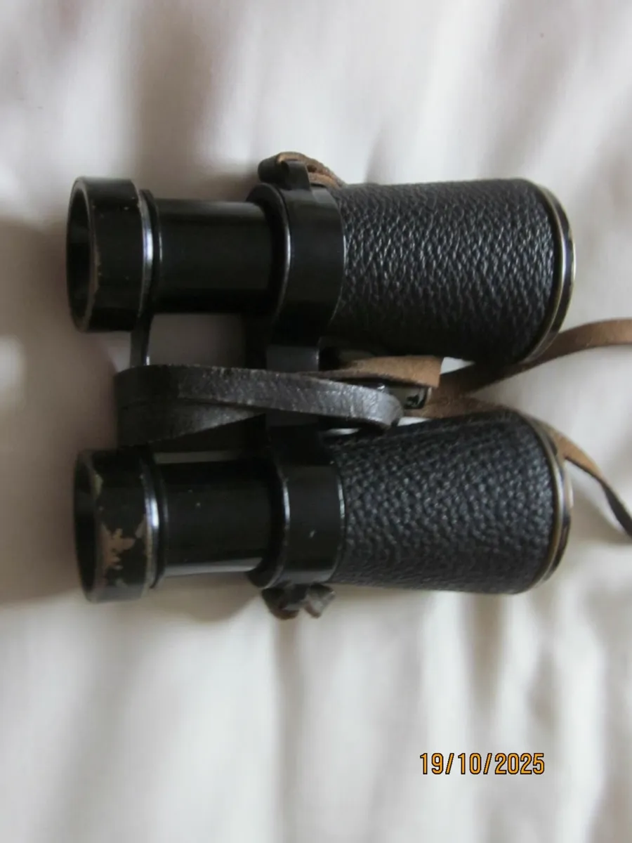 Vintage binoculars - Image 2