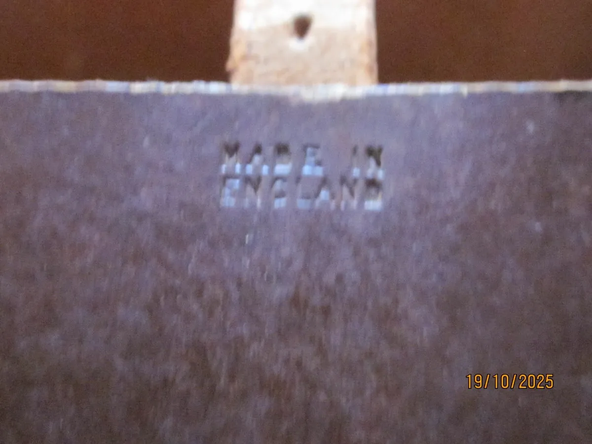 Vintage binoculars - Image 4