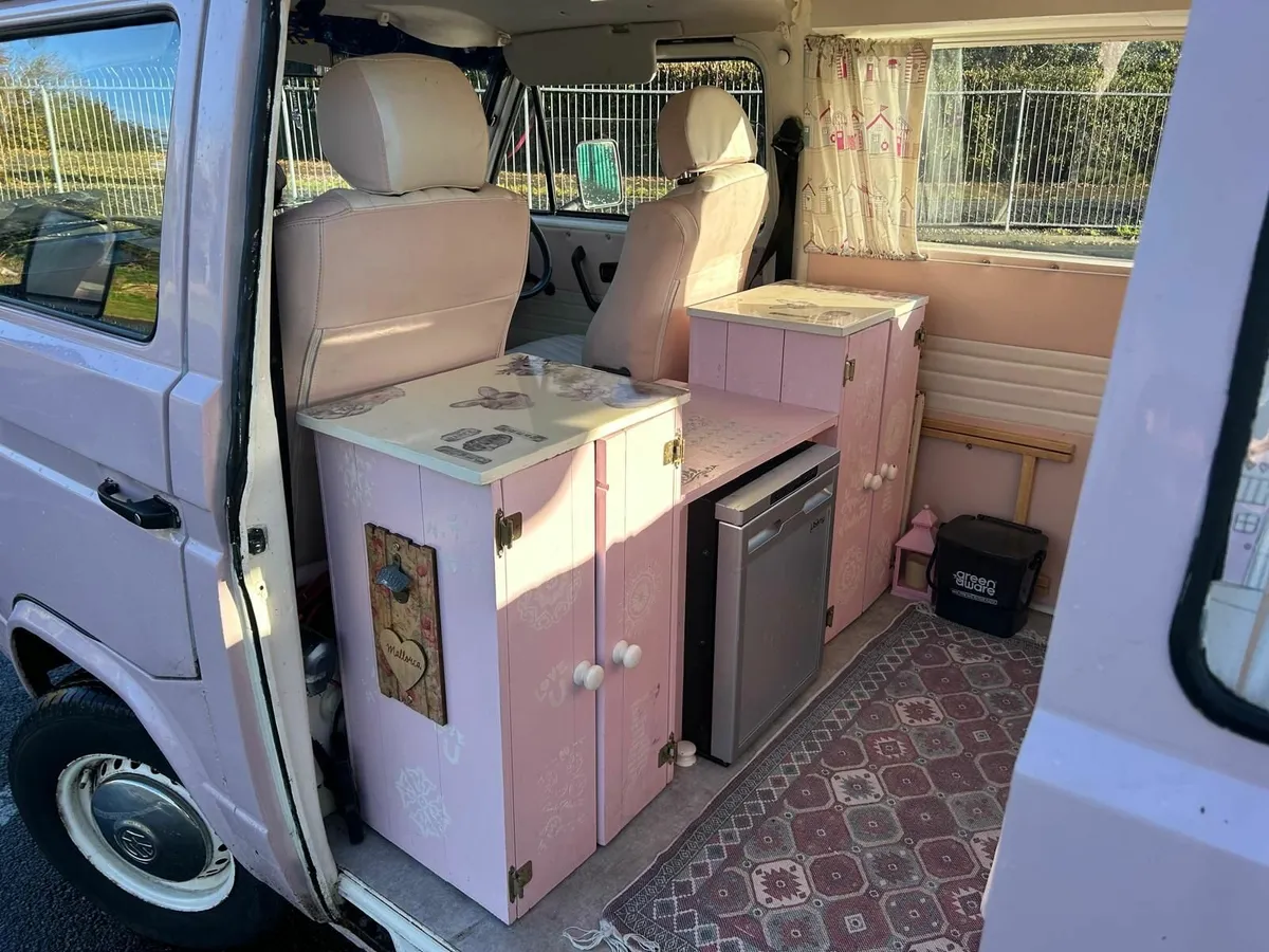 VW Transporter T3 Camper Van - Image 4