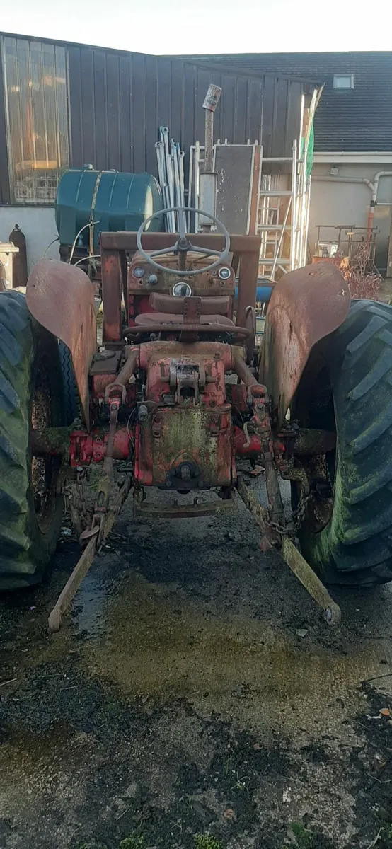 Tractor B414 international - Image 3
