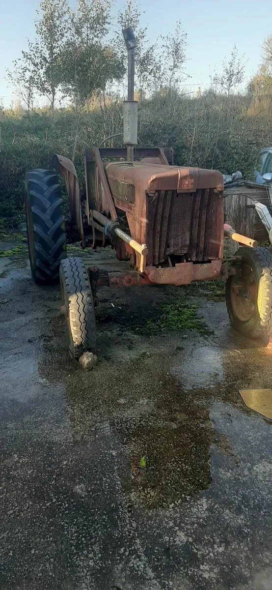 Tractor B414 international - Image 4