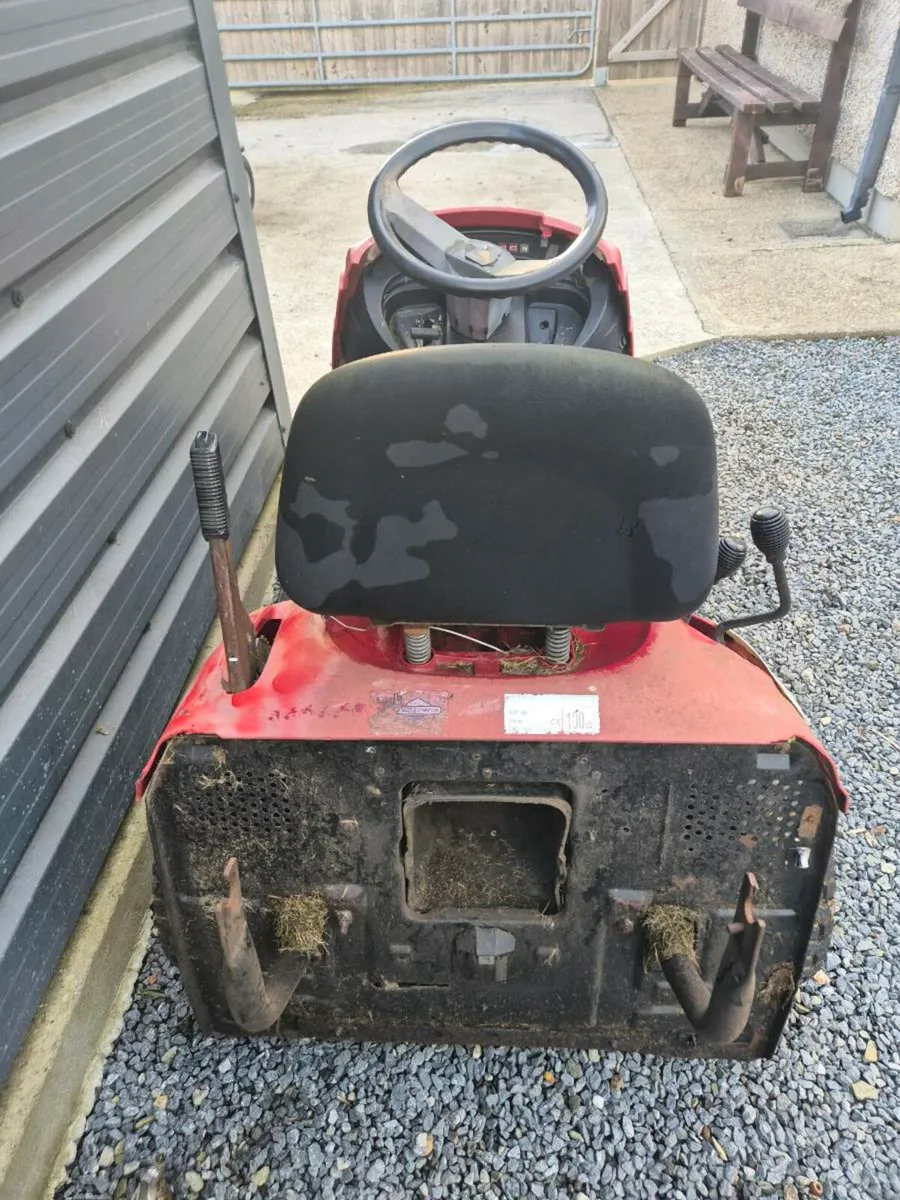 Castlegarden Ride mower - Image 4
