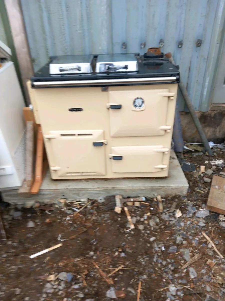 Rayburn single burner oil range - Image 4
