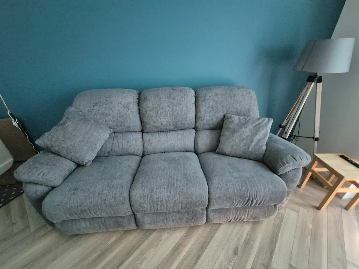 Reclining Sofa and Reclining Arm Chair - Image 2