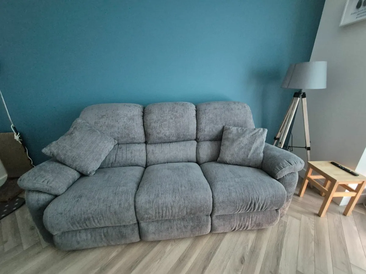 Reclining Sofa and Reclining Arm Chair - Image 3