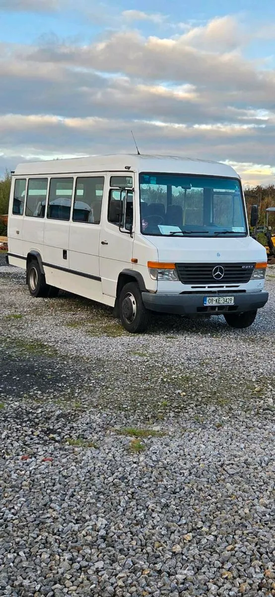 Mercedes Vario - Image 1