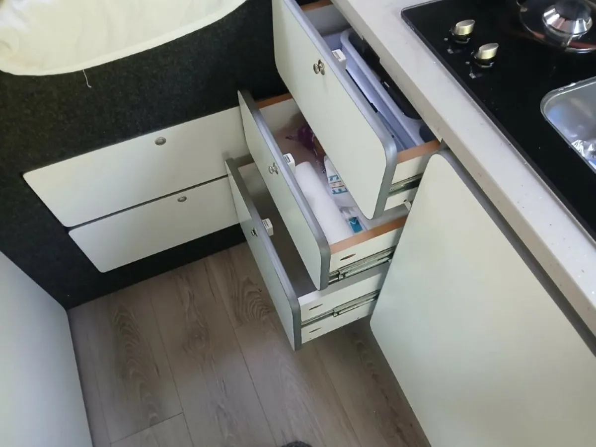 Campervan - Image 2