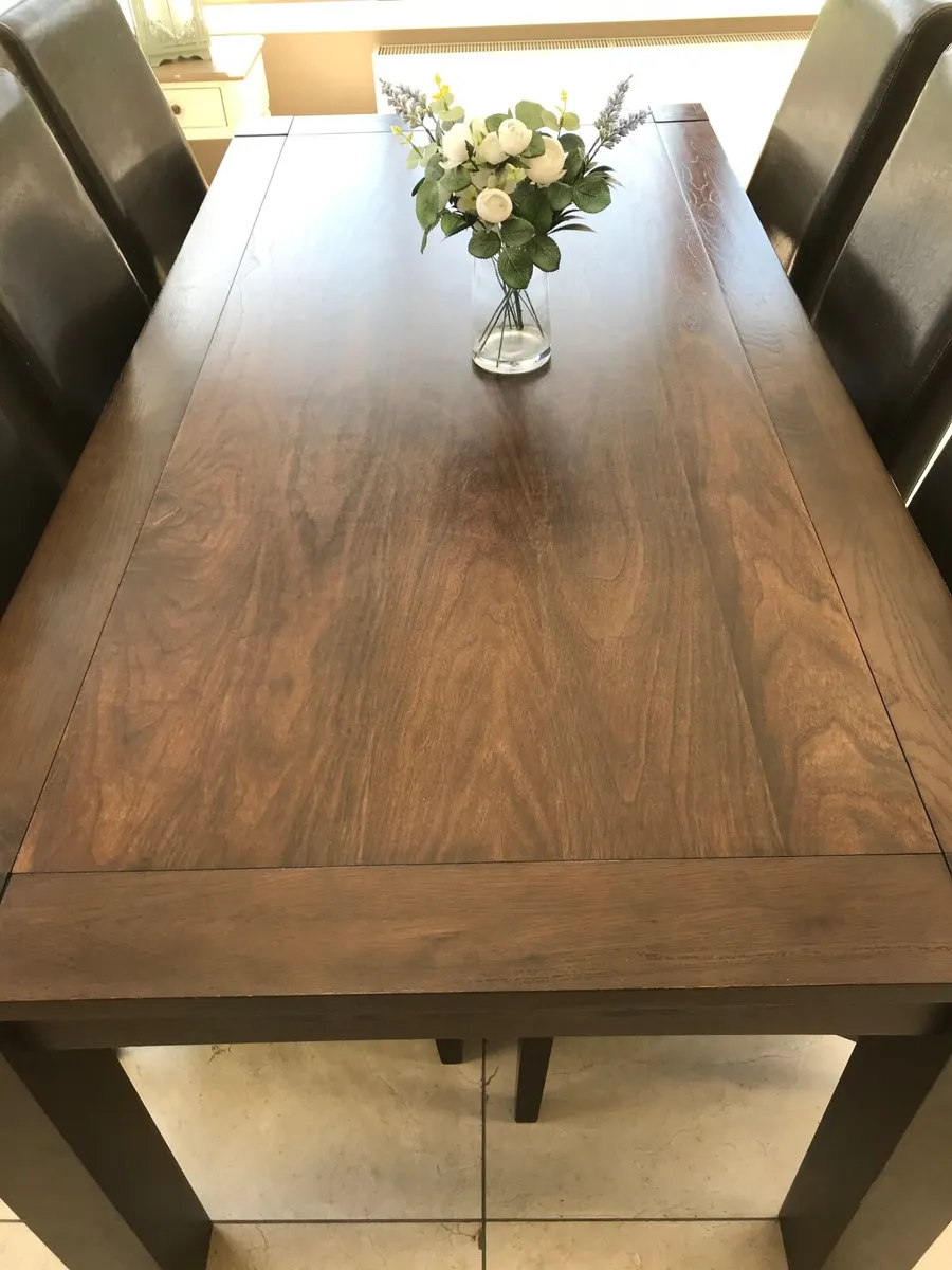 Kitchen Table and chairs - Image 2