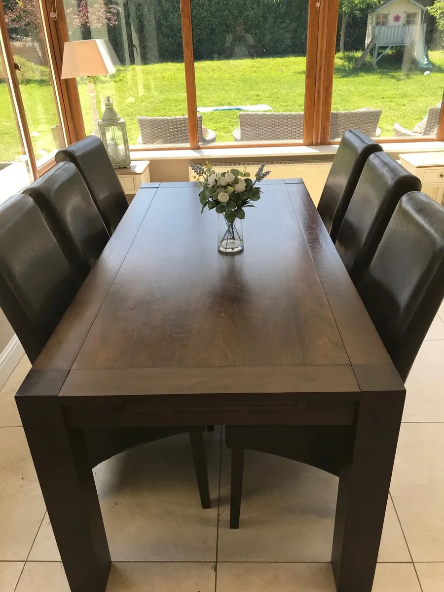 Kitchen Table and chairs - Image 1