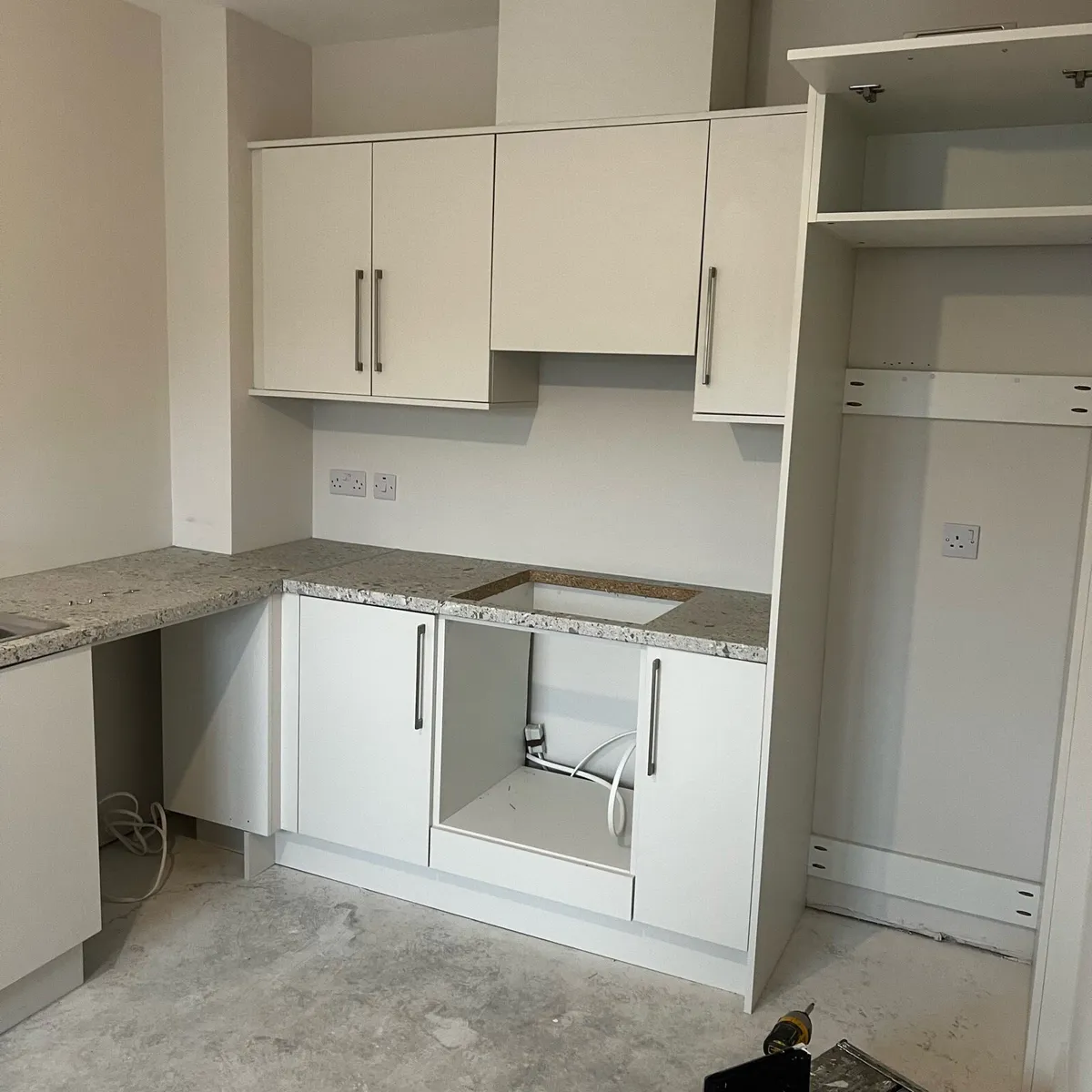 Kitchen furniture - Image 2