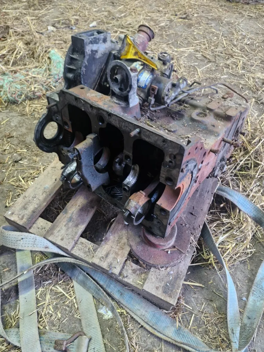 Perkins engine - Image 2