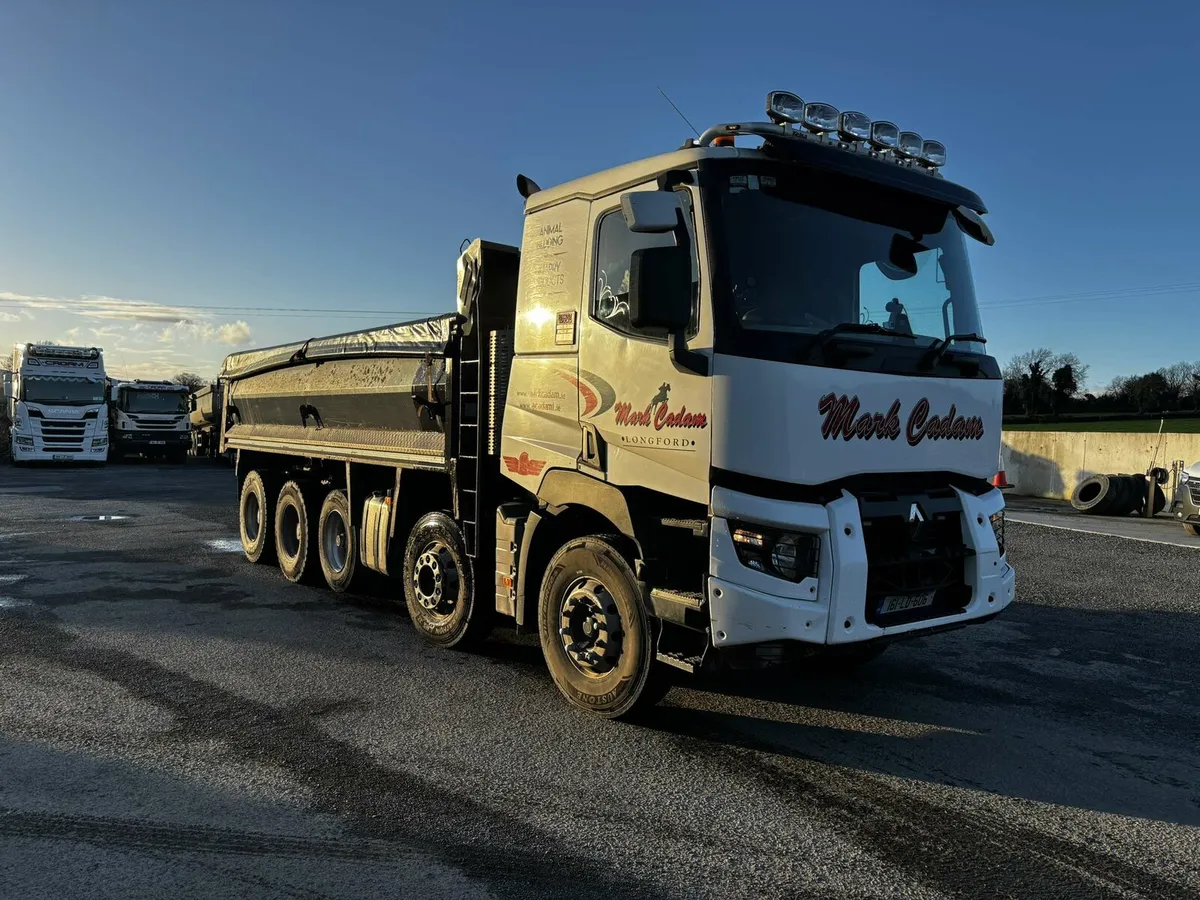 Renault Tipper - Image 1