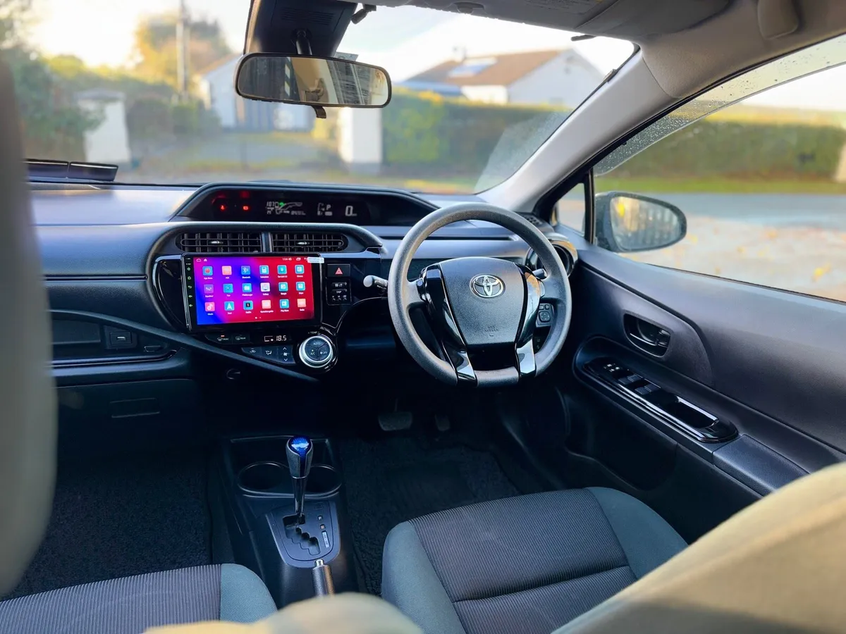 2016 TOYOTA AQUA. LOW MILEAGE. 2 YEAR NCT. HYBRID - Image 4