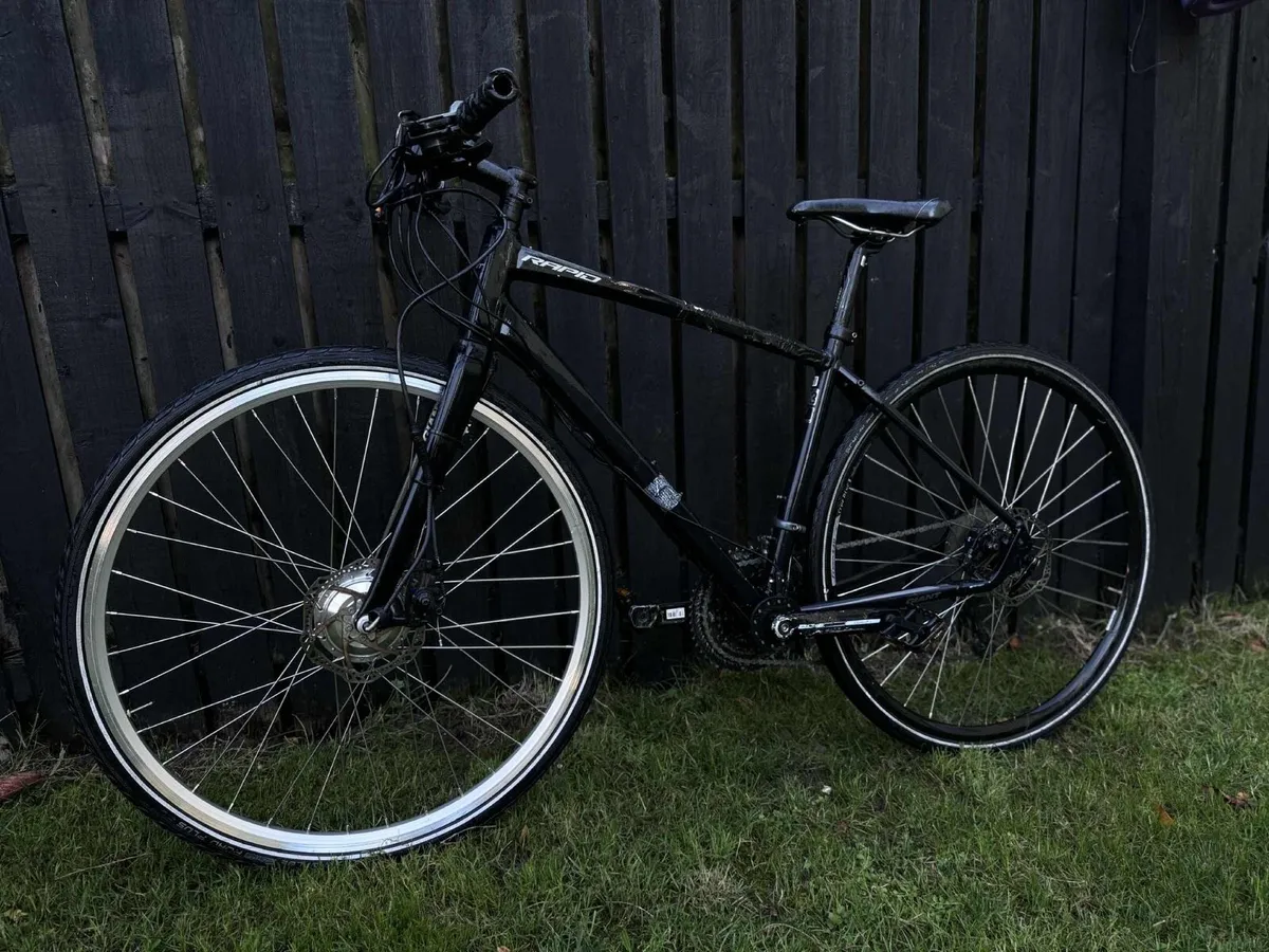 GIANT bike size M - Image 2