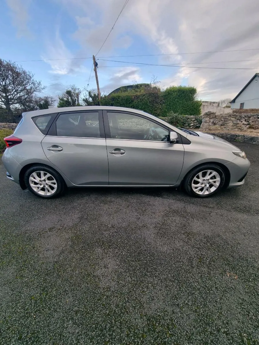 Toyota Auris 172 1.4 D4D - Image 2