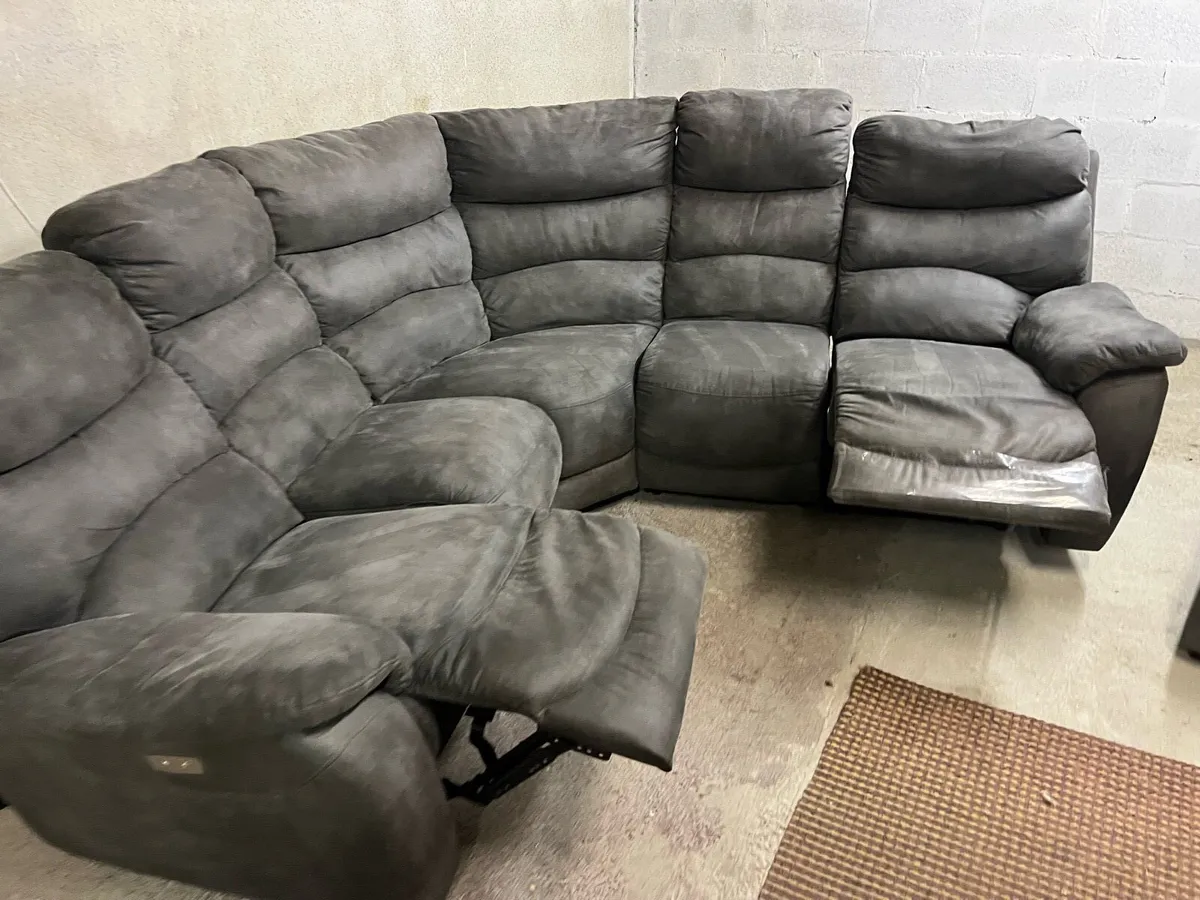 Sofa - Image 4