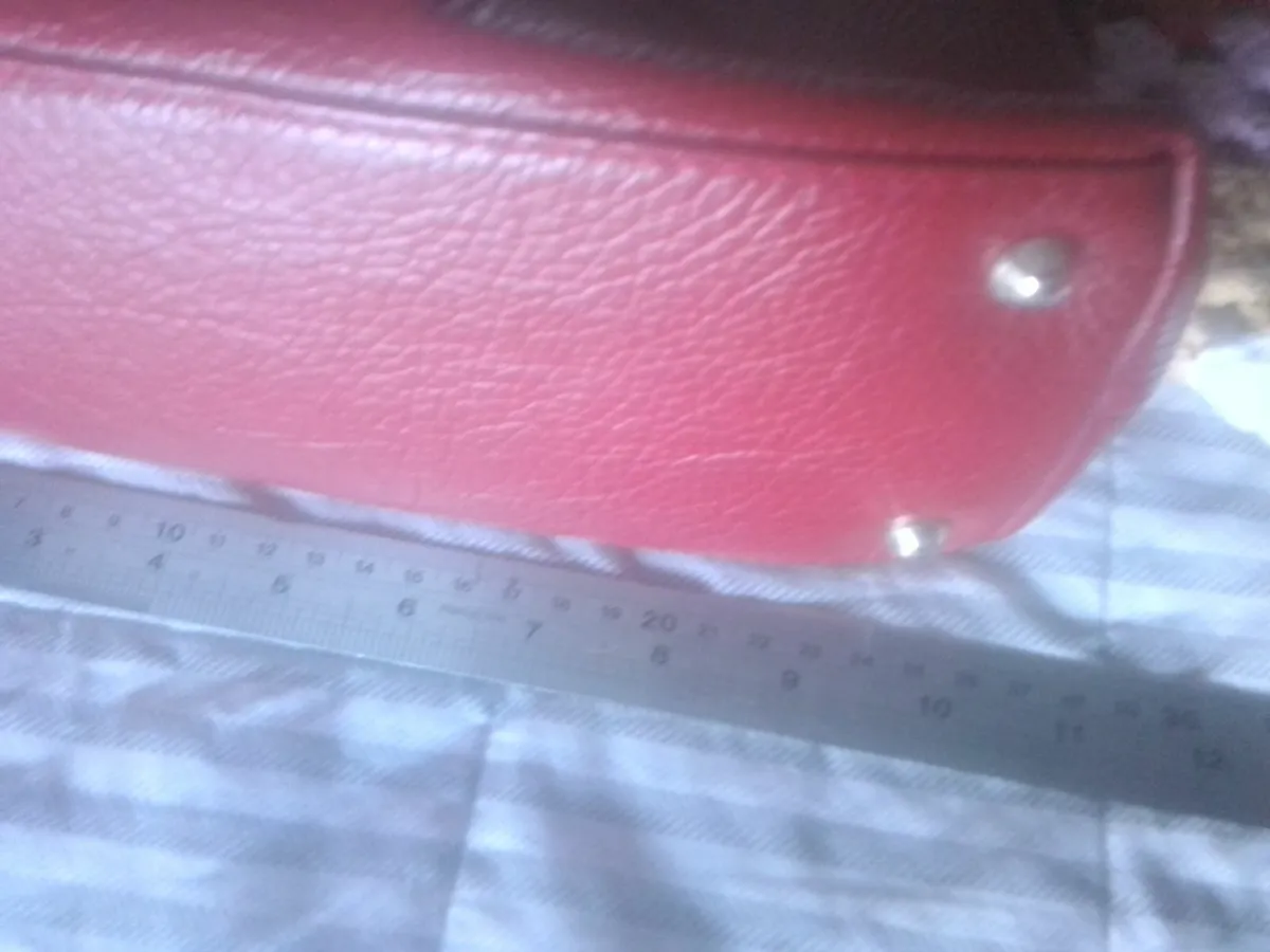 VINTAGE ITALIAN SOFT RED LEATHER CRYSTAL HANDBAG - Image 3