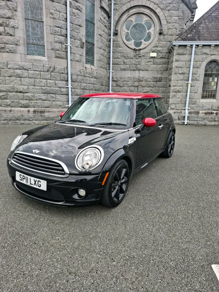 Mini Cooper - Image 1
