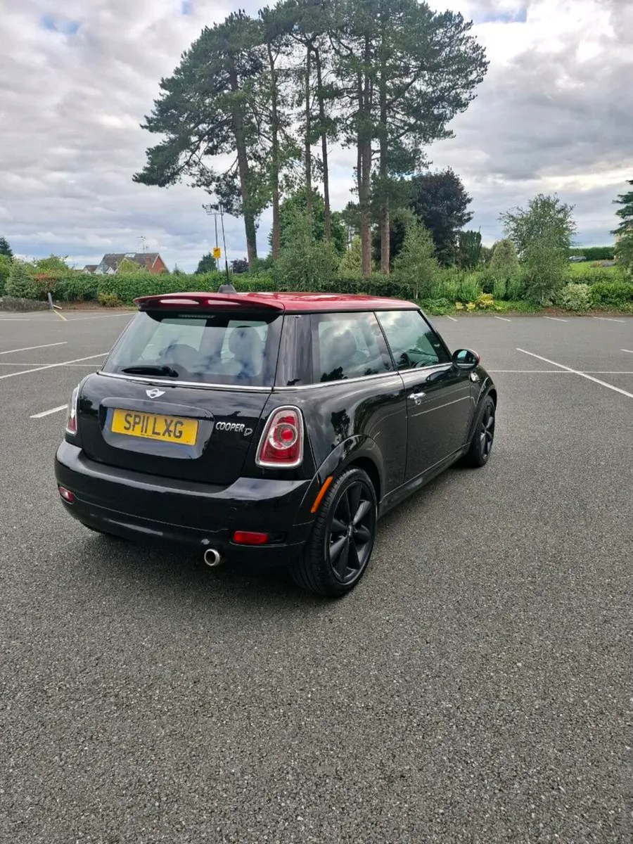 Mini Cooper - Image 4