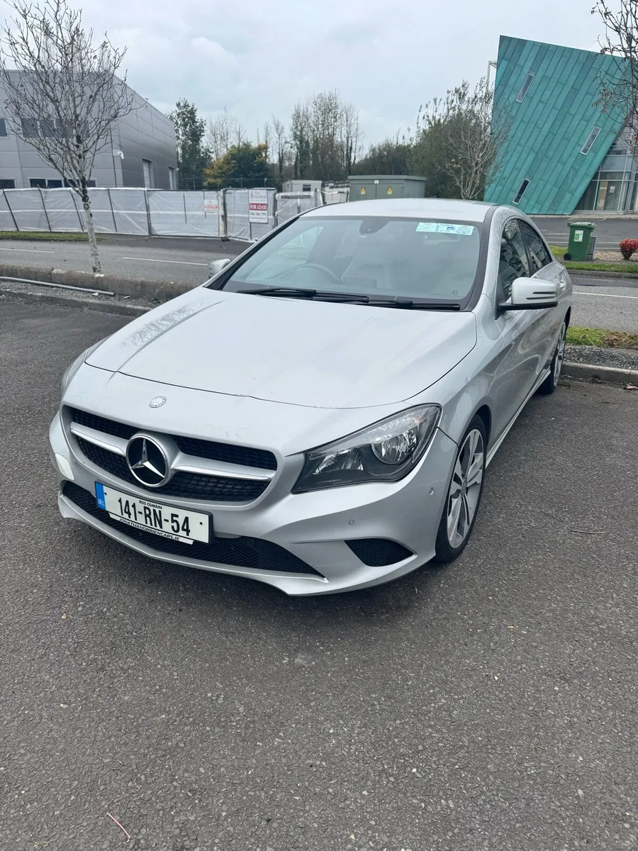 Mercedes CLA 220 CDI Urban 4DR Auto - Image 1
