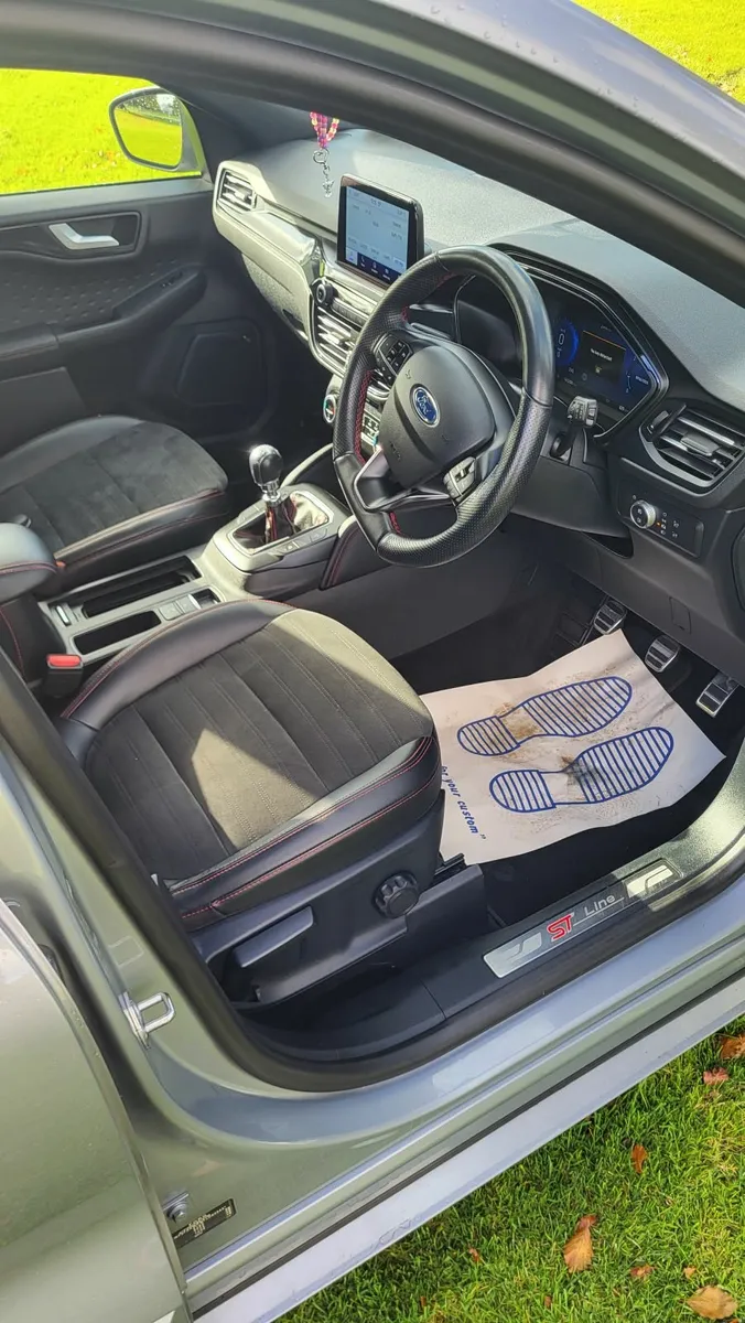 2.0 Ford Kuga 2020 Top Spec Hybrid - Image 3