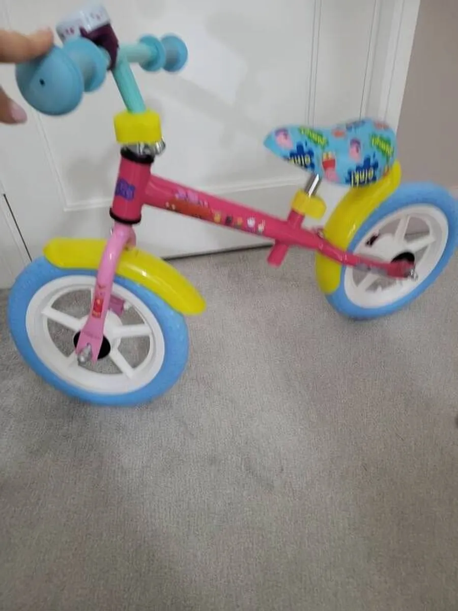 Peppa Pig Balance Bike - Image 2