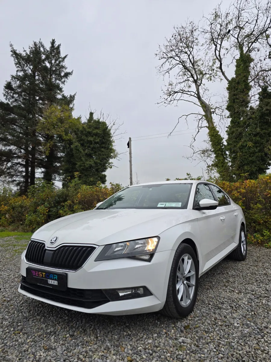 2017 Skoda Superb 1.6 Tdi Active - Image 3