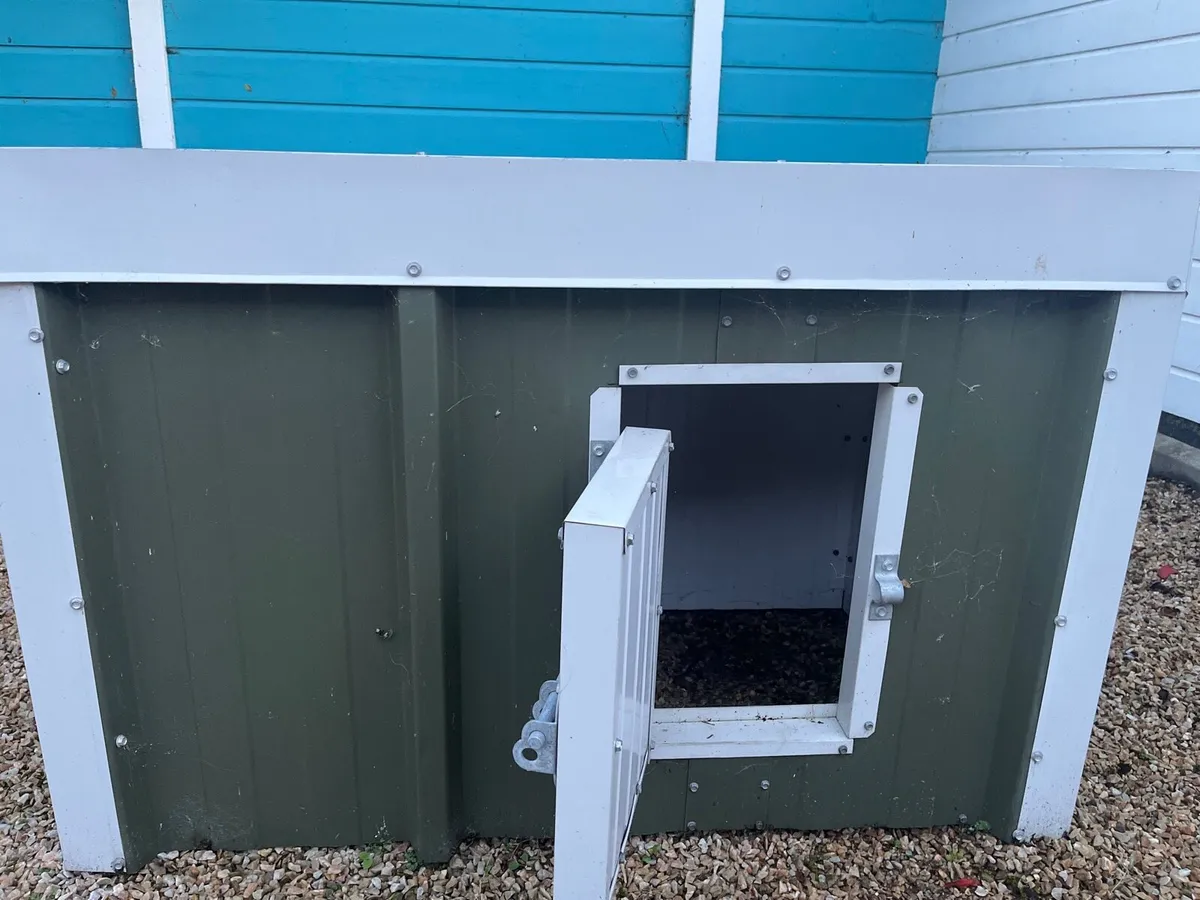 Kennel - Image 1