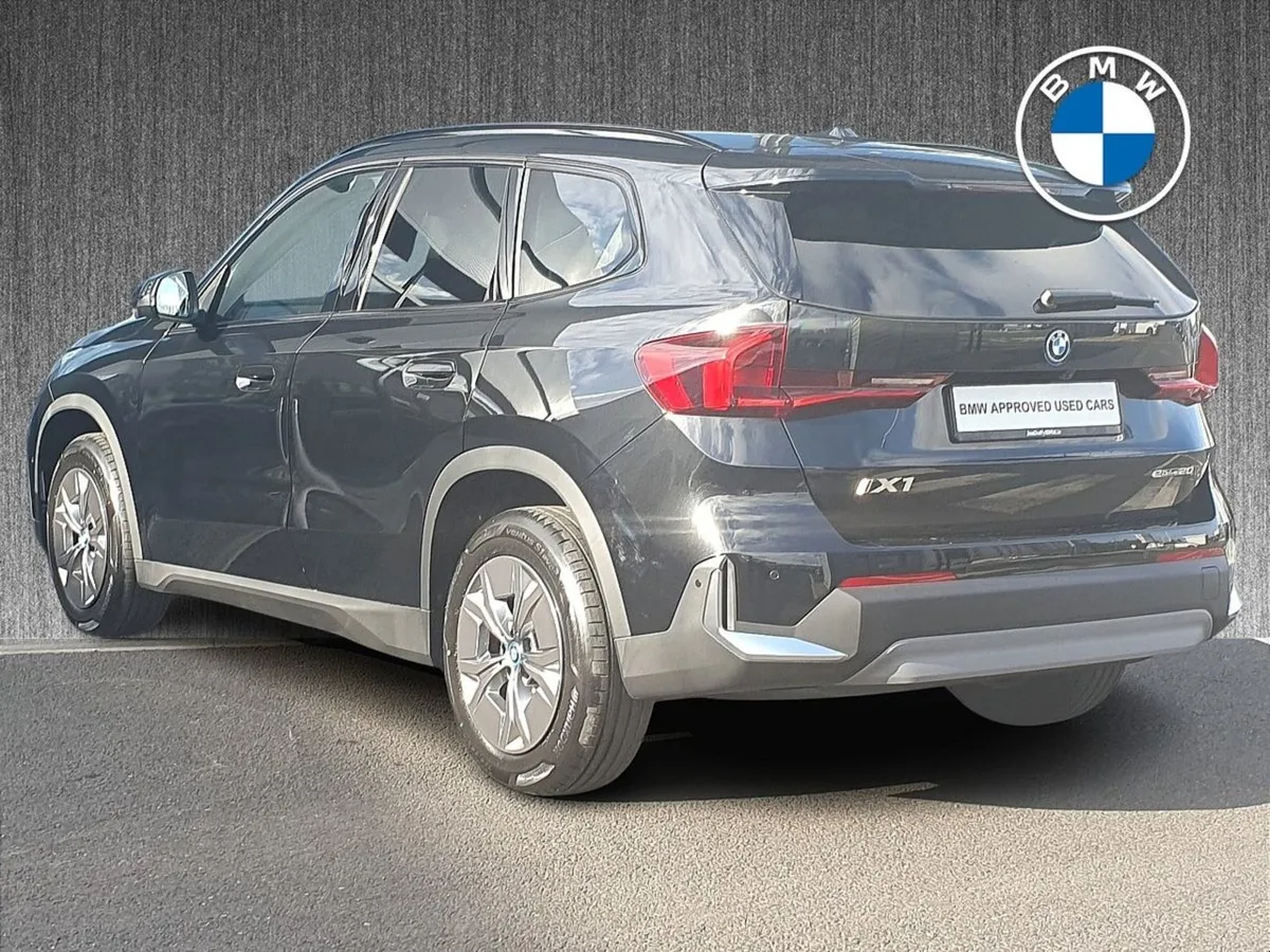BMW iX1 Edrive20 Sport - Image 3