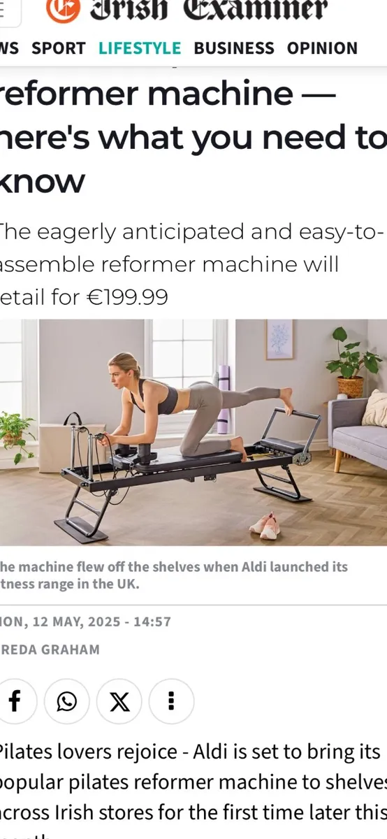Reformer Pilates machine