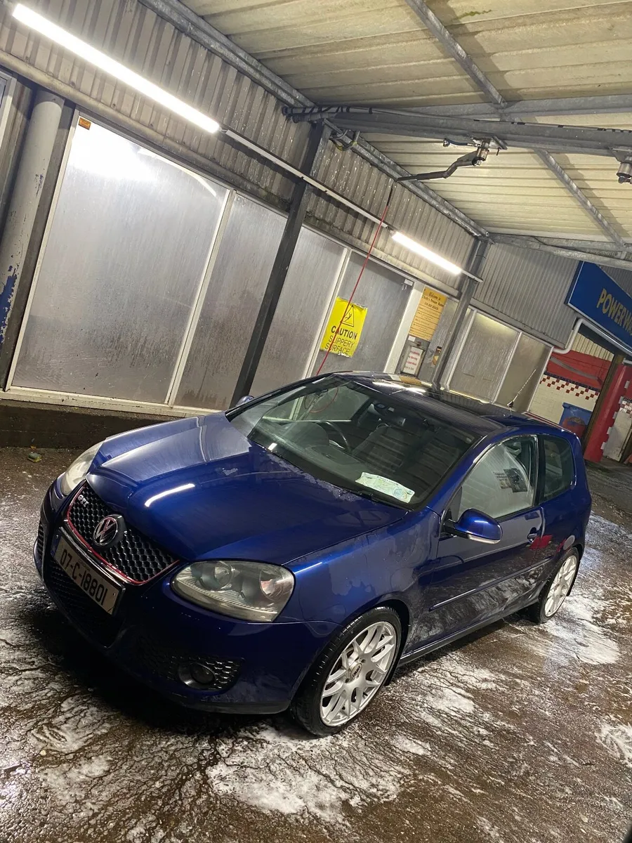 Volkswagen Golf 2007 - Image 1
