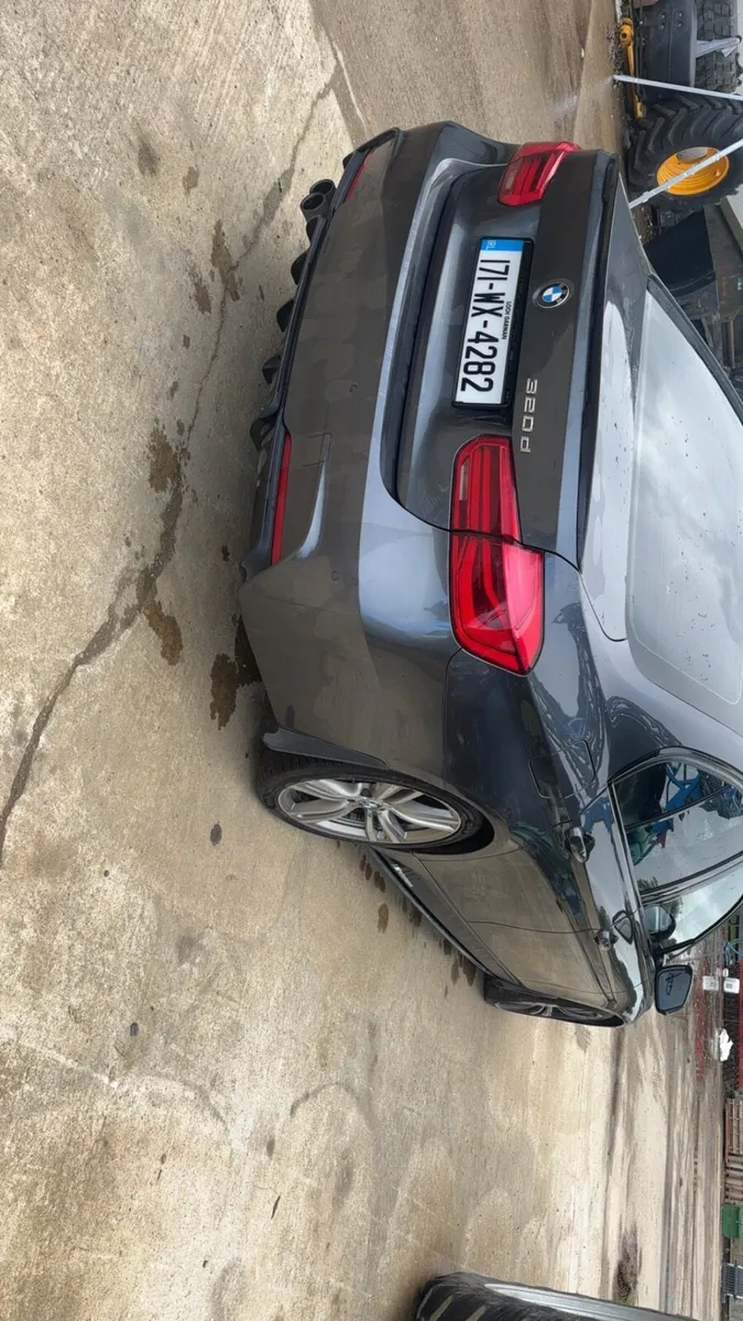 BMW 320d - Image 2