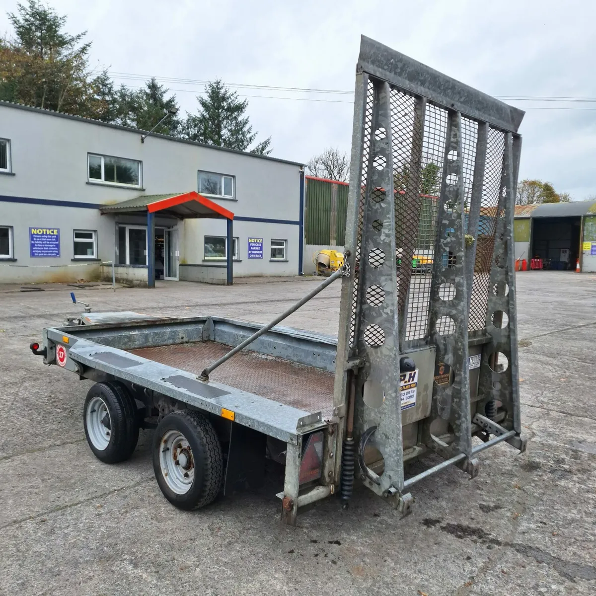 Ifor Williams Plant Trailer 10x5 - Image 4