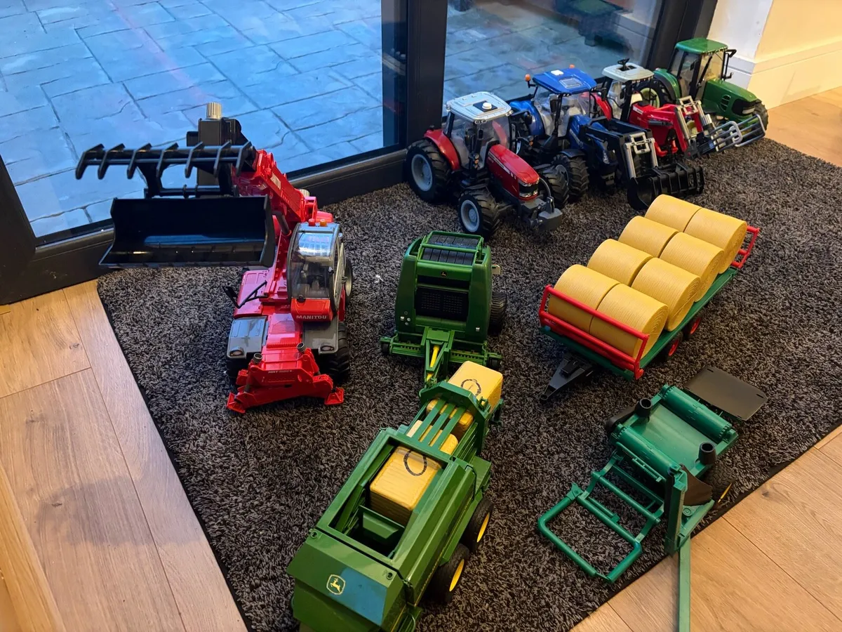 Bruder farm toys - Image 1