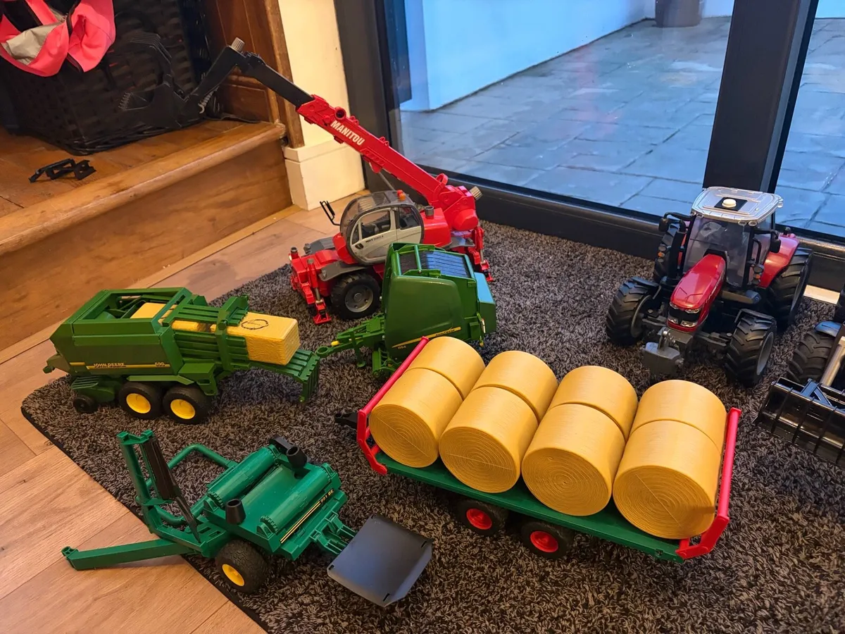Bruder farm toys - Image 2