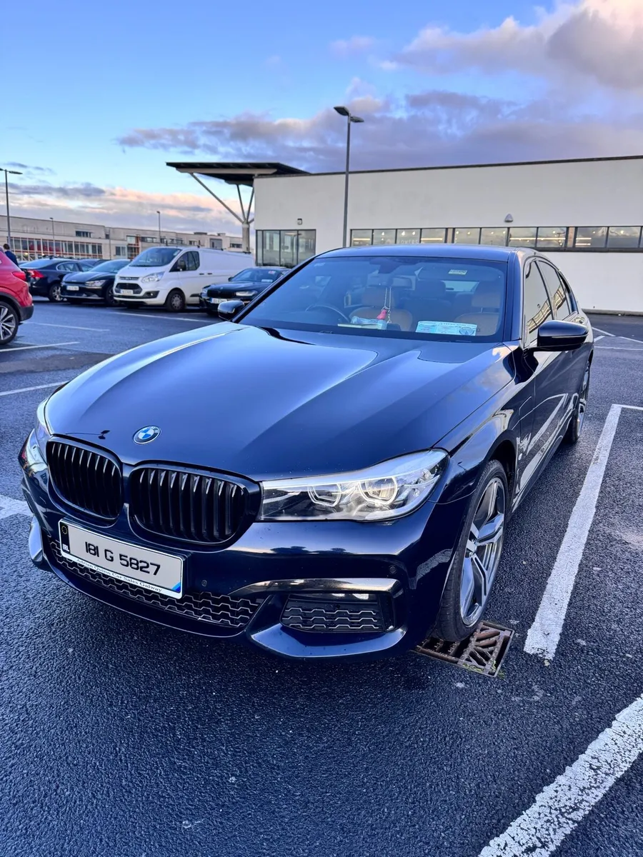 Car - Image 1
