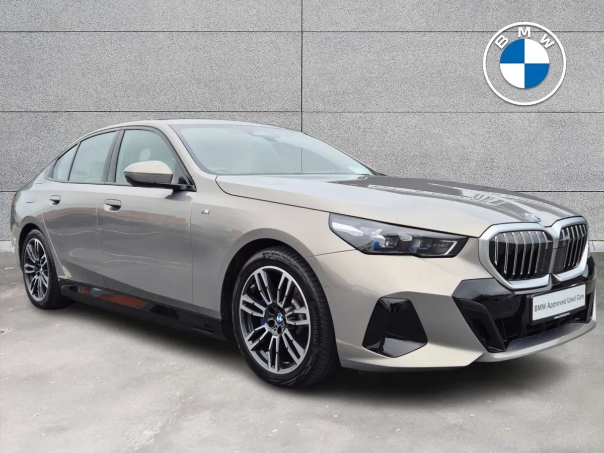 BMW 5 Series 530e M Sport Saloon - Image 1
