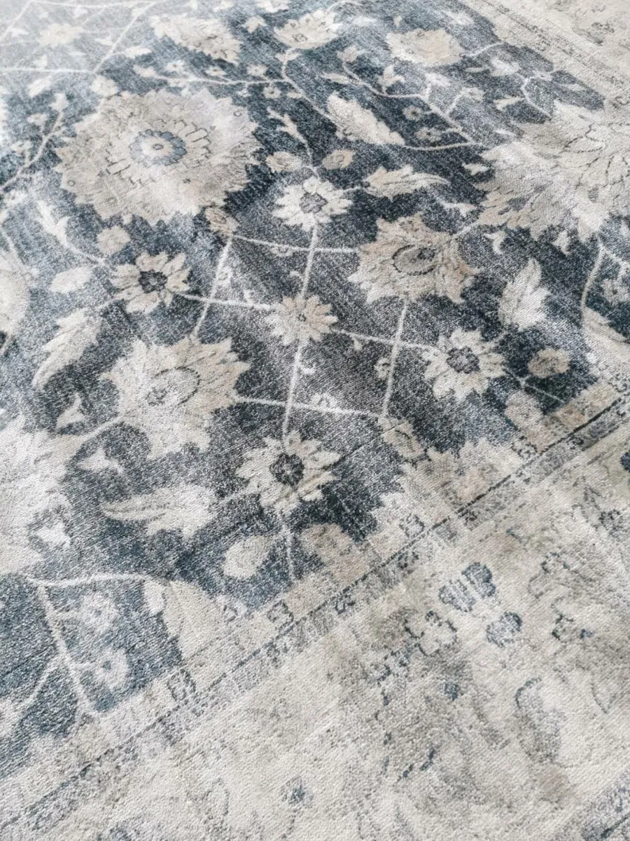 Rug - Image 2