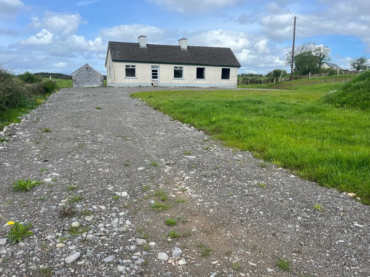 House - Image 1