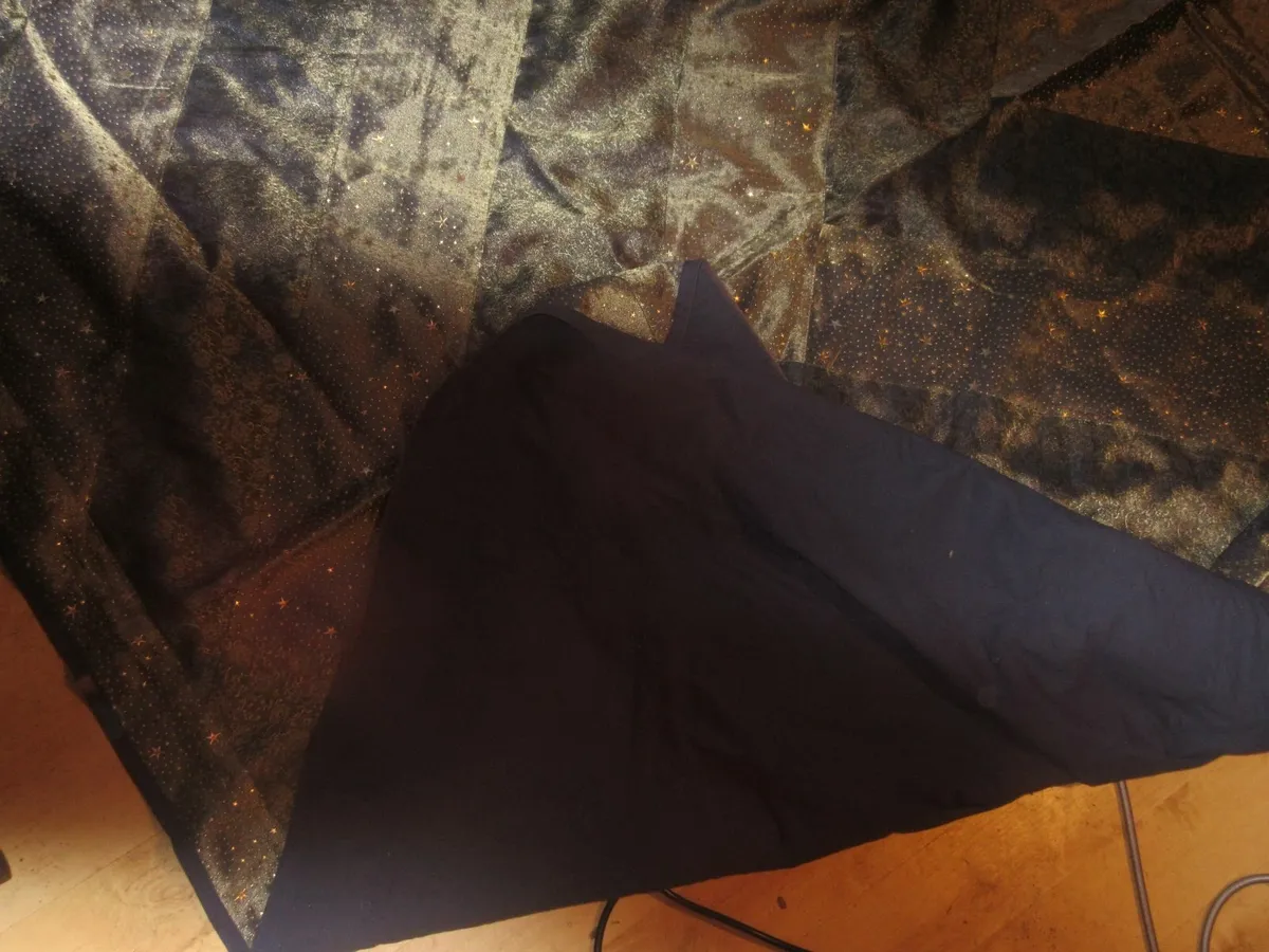 Indian Satin Throw - Image 4