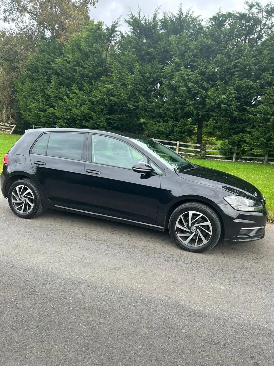 2019 Volkswagen Golf 1.6 Match Diesel - Image 1